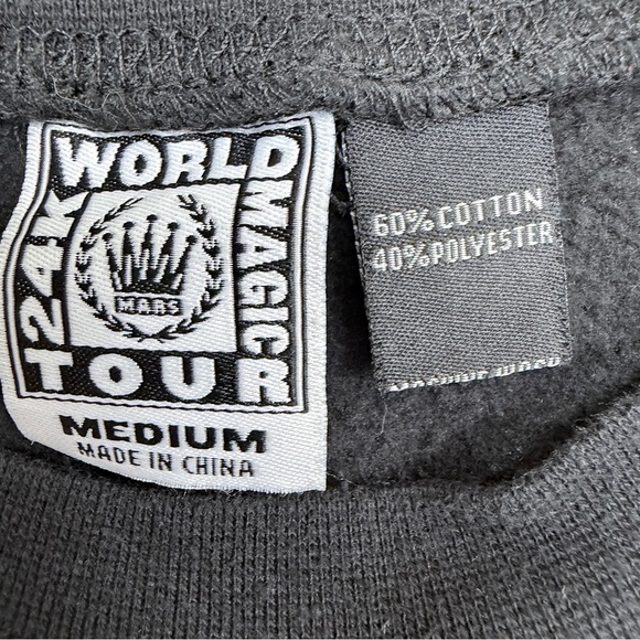 Bruno Mars 24K Tour sweatshirt - Picture 9 of 10